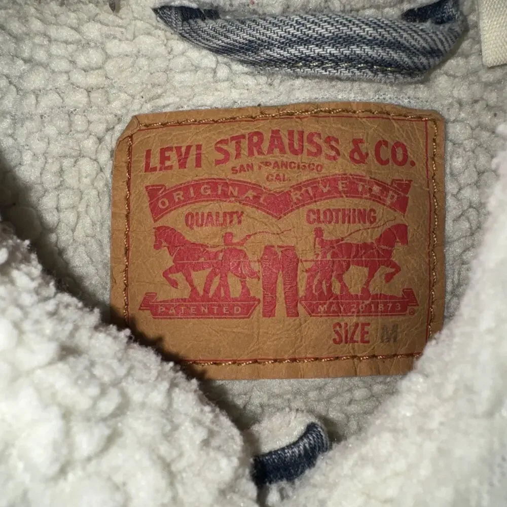Levi’s Sherpa Lines Denim Jacket Medium Dark Blue 22x24 Honeycomb Fade